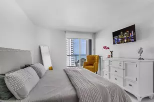 16485 Collins Ave, Sunny Isles Beach, FL 33160 - Photo 21