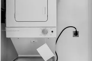 152 NW 18th St, Homestead, FL 33030 - Photo 9