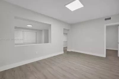 3030 NW 16th St #1, Miami, FL 33125 - Photo 15