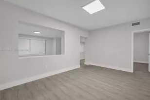 3030 NW 16th St, Miami, FL 33125 - Photo 15