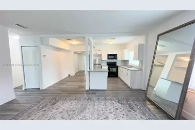 1176 NW 48th St, Miami, FL 33127 - Photo 9