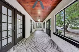 46 NE 43rd St, Miami, FL 33137 - Photo 3