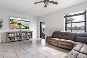 2490 SE 1st St, Homestead, FL 33033 - Photo 25