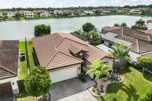 2490 SE 1st St, Homestead, FL 33033 - Photo 13