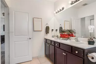 2490 SE 1st St, Homestead, FL 33033 - Photo 31