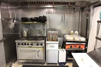 1499 17th, Fort Lauderdale, FL 33316 - Photo 7