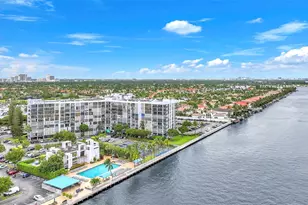 1000 Parkview Dr, Hallandale Beach, FL 33009 - Photo 5