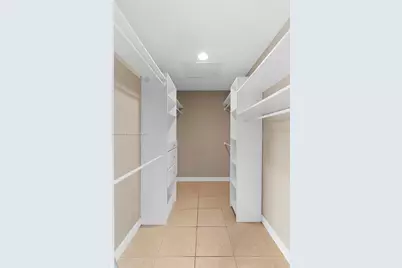 8551 NW 53rd Ct, Lauderhill, FL 33351 - Photo 15