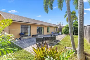 8551 NW 53rd Ct, Lauderhill, FL 33351 - Photo 19