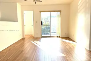 313 Gardens Dr, Pompano Beach, FL 33069 - Photo 17