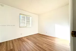 313 Gardens Dr, Pompano Beach, FL 33069 - Photo 23
