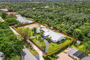 6900 SW 136th St, Palmetto Bay, FL 33156 - Photo 3