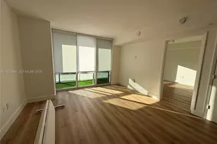 50 Biscayne Blvd, Miami, FL 33132 - Photo 5