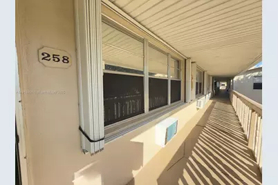 258 Sheffield K #258, West Palm Beach, FL 33417 - Photo 3