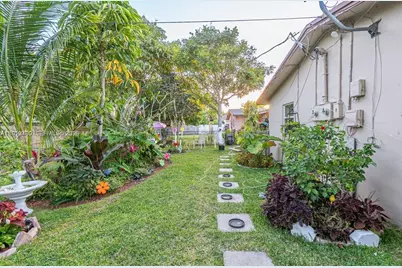 324 NE 44th St #324, Deerfield Beach, FL 33064 - Photo 5