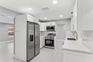 6800 NW 58th Ct, Tamarac, FL 33321 - Photo 15