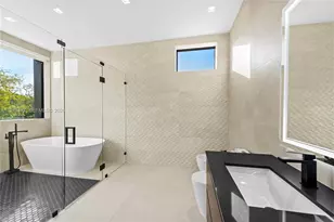 2572 NE 182nd Terrace, North Miami Beach, FL 33160 - Photo 27