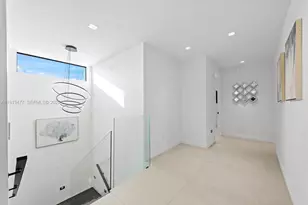 2572 NE 182nd Terrace, North Miami Beach, FL 33160 - Photo 19