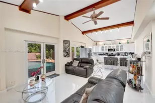 311 E 51st St, Hialeah, FL 33013 - Photo 7