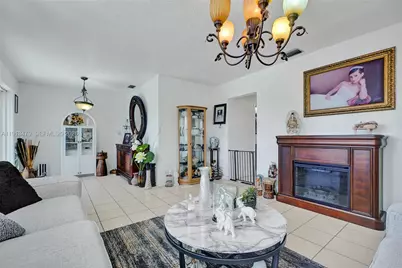 311 E 51st St, Hialeah, FL 33013 - Photo 25