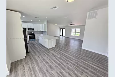 157 Mango Rd NE, Lake Placid, FL 33852 - Photo 11