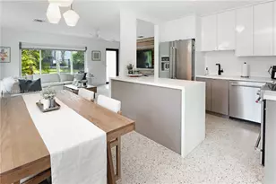 930 N 11th Ct, Hollywood, FL 33019 - Photo 7