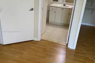 6380 NW 114th Ave, Doral, FL 33178 - Photo 9