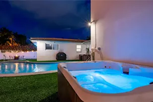 1241 Hollywood Blvd, Hollywood, FL 33019 - Photo 5