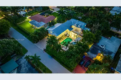 1025 N Southlake Dr, Hollywood, FL 33019 - Photo 53