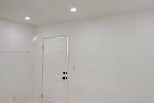 7521 NE 2nd Ct, Miami, FL 33138 - Photo 27