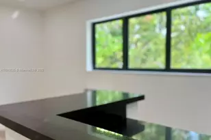 7521 NE 2nd Ct, Miami, FL 33138 - Photo 23