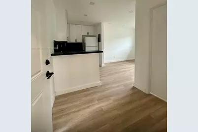 7521 NE 2nd Ct #4, Miami, FL 33138 - Photo 33