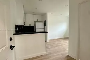 7521 NE 2nd Ct, Miami, FL 33138 - Photo 33