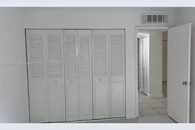 8860 Fontainebleau Blvd #403, Miami, FL 33172 - Photo 7