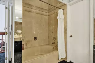 10720 SW 117th Ct, Miami, FL 33186 - Photo 23