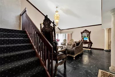 10720 SW 117th Ct, Miami, FL 33186 - Photo 9