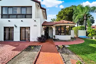 10720 SW 117th Ct, Miami, FL 33186 - Photo 5