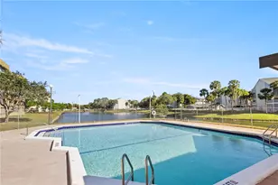 8020 Hampton Blvd, North Lauderdale, FL 33068 - Photo 31