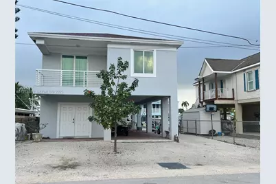 4 Pelican Rd, Key Largo, FL 33037 - Photo 1