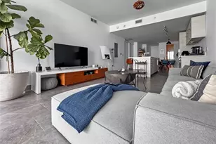 650 NE 32nd St, Miami, FL 33137 - Photo 3