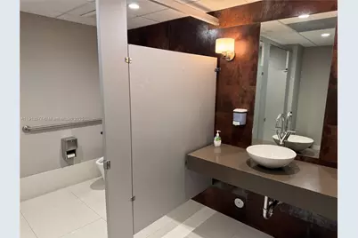 1331 Brickell Bay Dr #2, Miami, FL 33131 - Photo 15