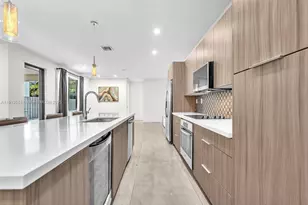 10250 NW 76th Terrace, Doral, FL 33178 - Photo 13