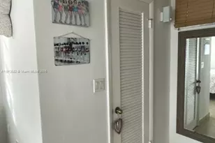 2920 Point E Dr, Aventura, FL 33160 - Photo 23