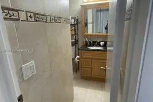 2920 Point E Dr, Aventura, FL 33160 - Photo 41