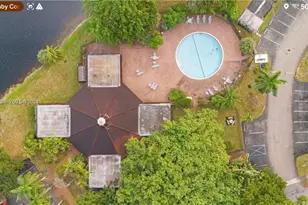 1080 Del Lago Cir, Sunrise, FL 33313 - Photo 17