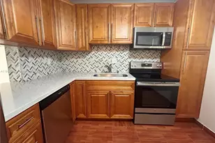 1080 Del Lago Cir, Sunrise, FL 33313 - Photo 3