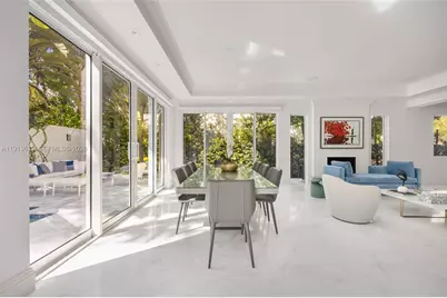 2760 Brickell Ct #2760, Miami, FL 33129 - Photo 3