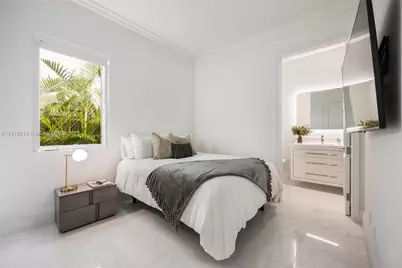 2760 Brickell Ct #2760, Miami, FL 33129 - Photo 11
