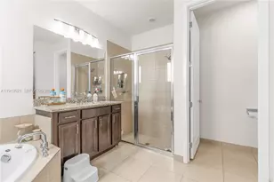 7464 Estero Dr, Lake Worth, FL 33463 - Photo 13