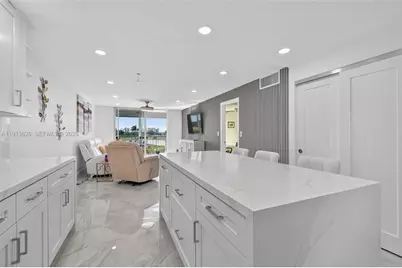 8900 Washington Blvd #410, Pembroke Pines, FL 33025 - Photo 3